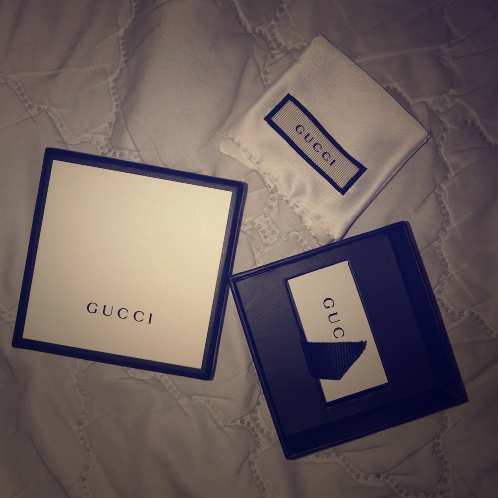 AUTHENTIC GUCCI EARINGS